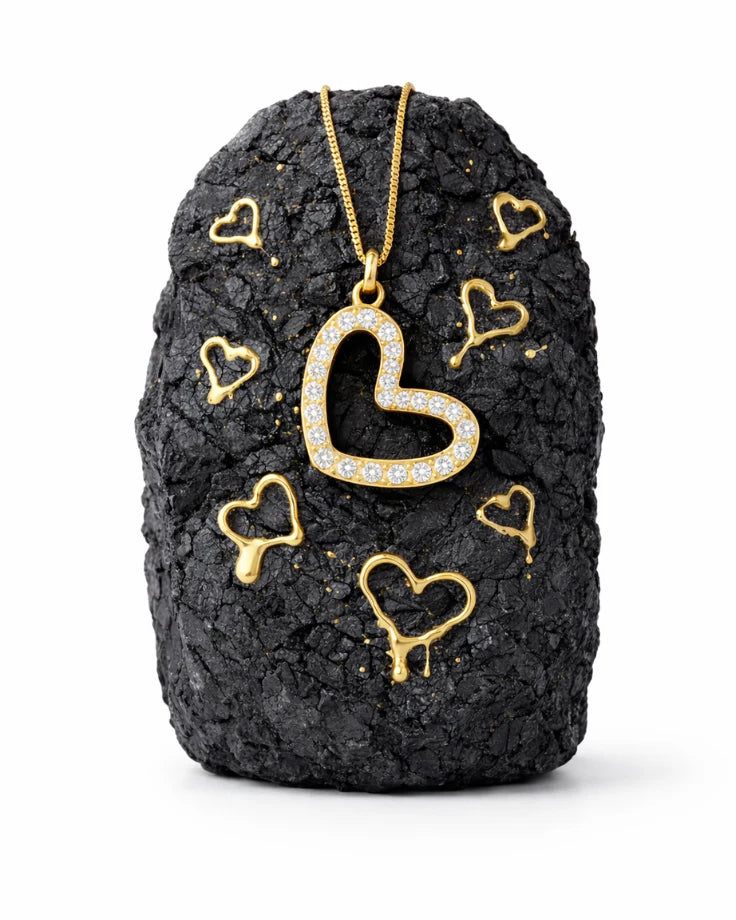 Colar Coração Vazado Liminal em Ouro 24k com Zircônia